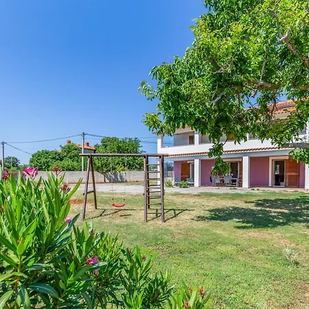 Apartamento Melanie *